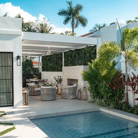 jojo-fletcher-pergola